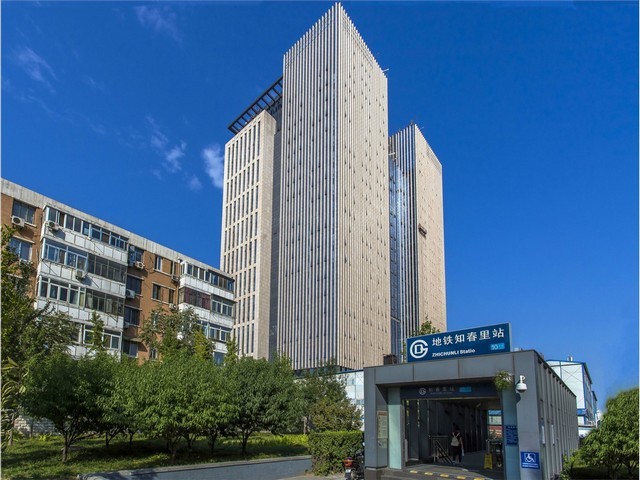 批量读取不漏刷远距离考勤自动识别性能强大